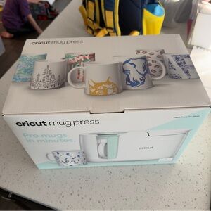 Cricut Mug Press in White